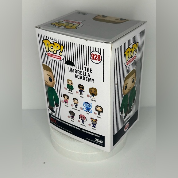 FUNKO UMBRELLA ACADEMY LUTHER NIB PRICE FIRM - Picture 5 of 6